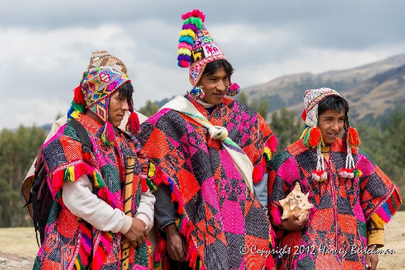 2687 Shamans At Sacsayhuaman.jpg